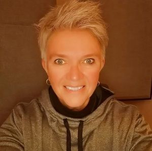 Meet your Posher, Ann